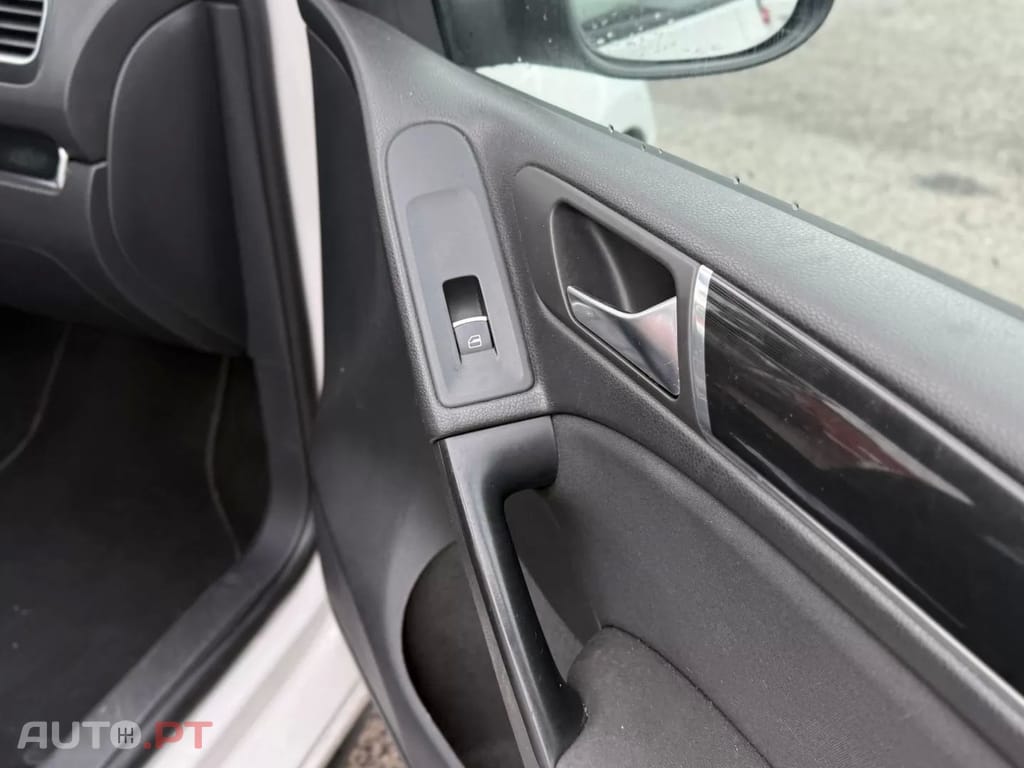 Volkswagen Golf 2.0 GTI DSG