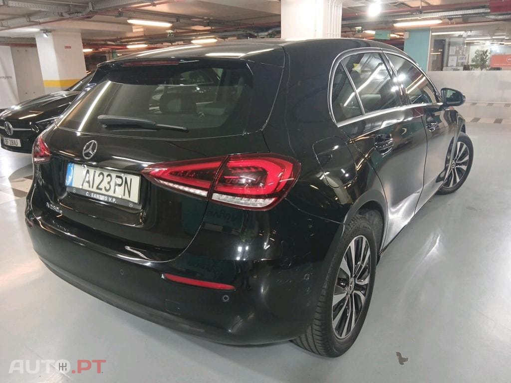 Mercedes-Benz A 250 E STYLE PLUS Hibrido Plug-In