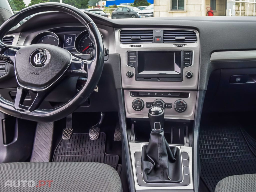 Volkswagen Golf 1.6 TDi Trendline