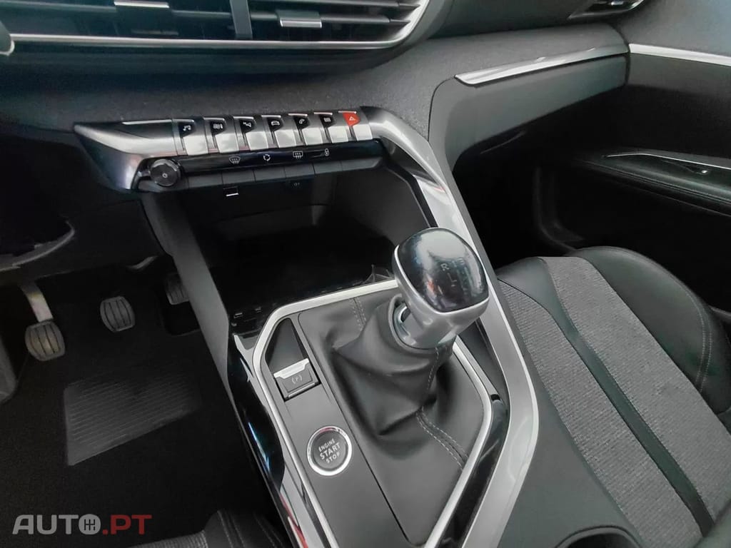 Peugeot 5008 PureTech 130 Stop & Start Active Pack