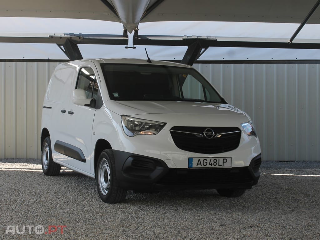 Opel Combo 1.5 102 Cv L1H1 Enjoy (IVA Dedutível)