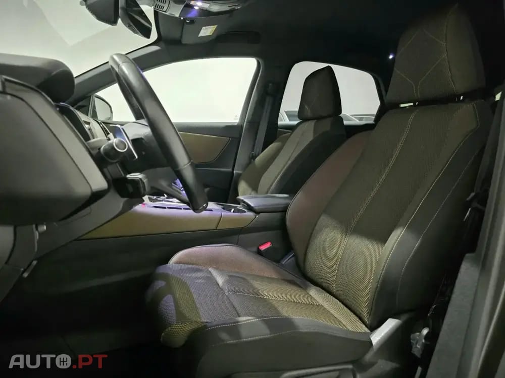 DS DS7 Crossback E-Tense Bastille+ EAT8