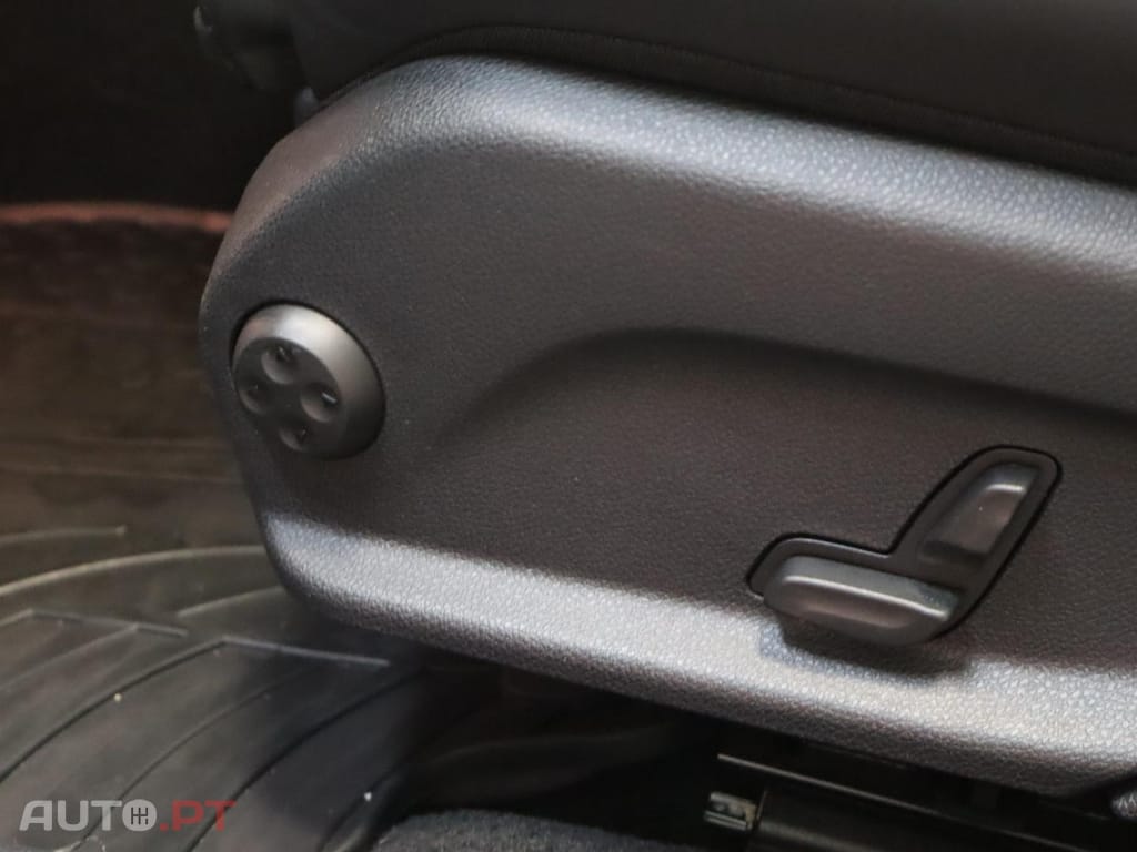 Mercedes-Benz E 300 de Auto AMG LINE