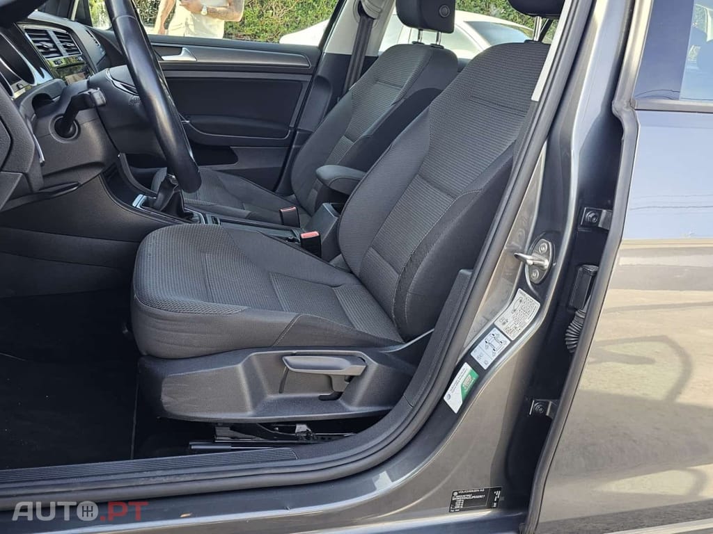 Volkswagen Golf Variant 1.6 TDi Confortline