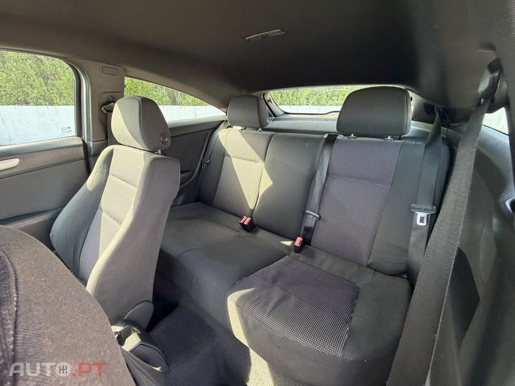 Opel Astra GTC 1.3 CDTi