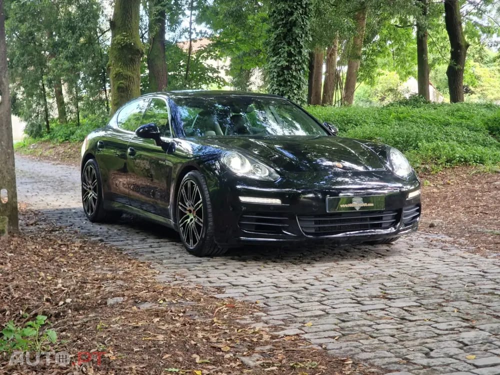 Porsche Panamera S e-Hybrid