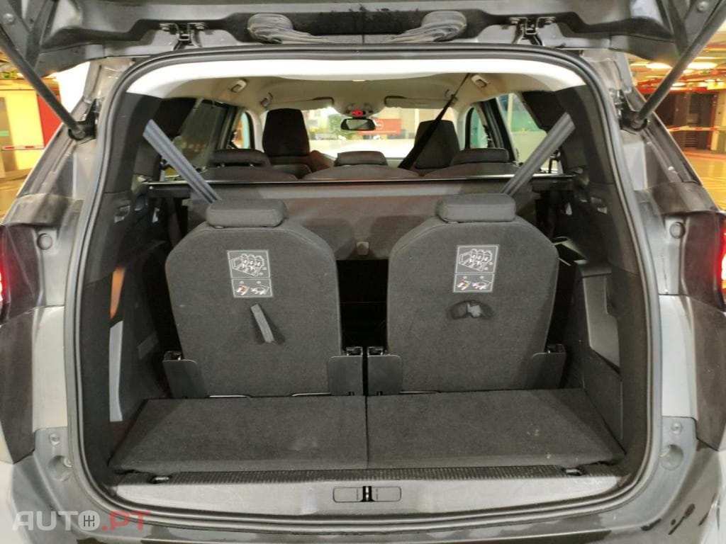 Peugeot 5008 1.5 BlueHDi Active Pack