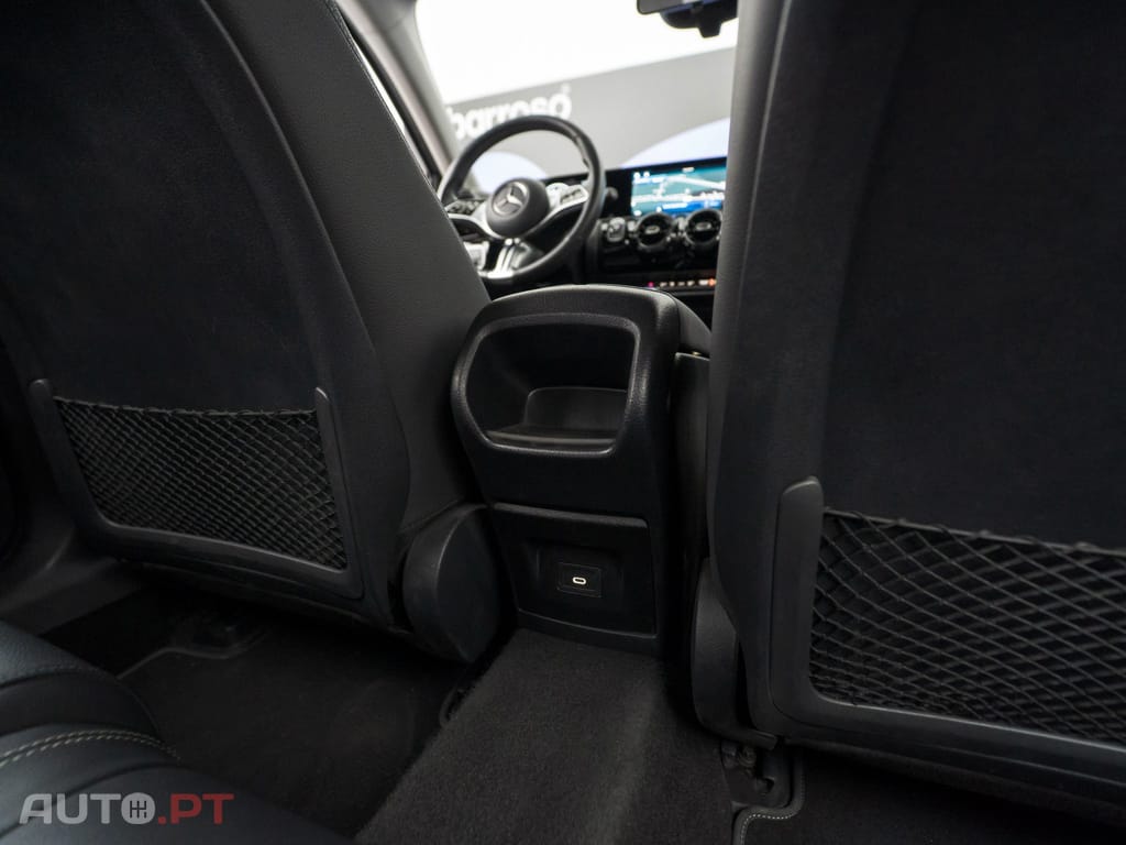 Mercedes-Benz A 250 e