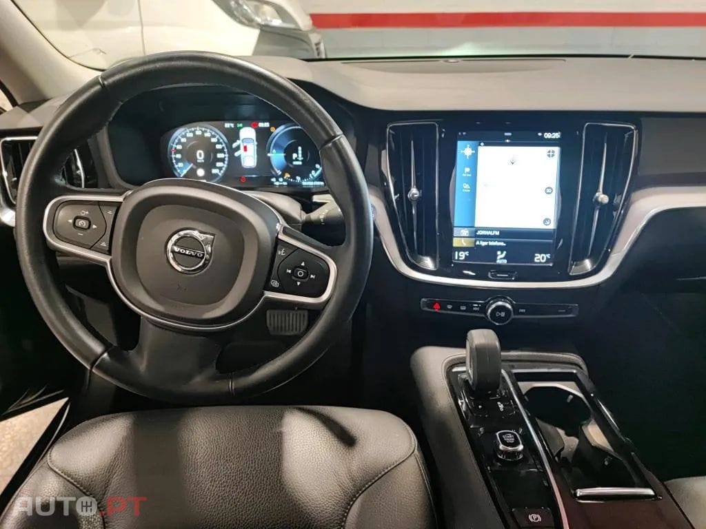 Volvo V60 2.0 T6 AWD TE Inscription Expression
