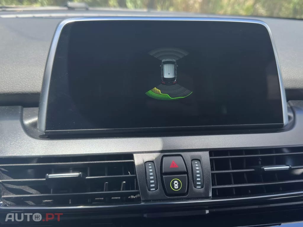 BMW 216 d Advantage