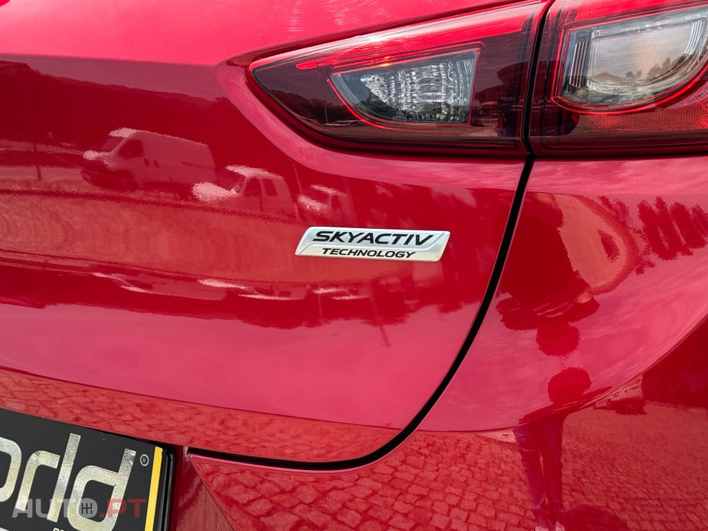 Mazda CX-3 1.5 Sky.Special Edition Navi
