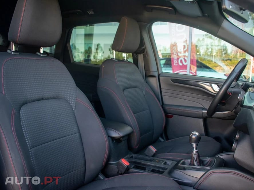 Ford Kuga 1.5 EcoBoost ST-Line