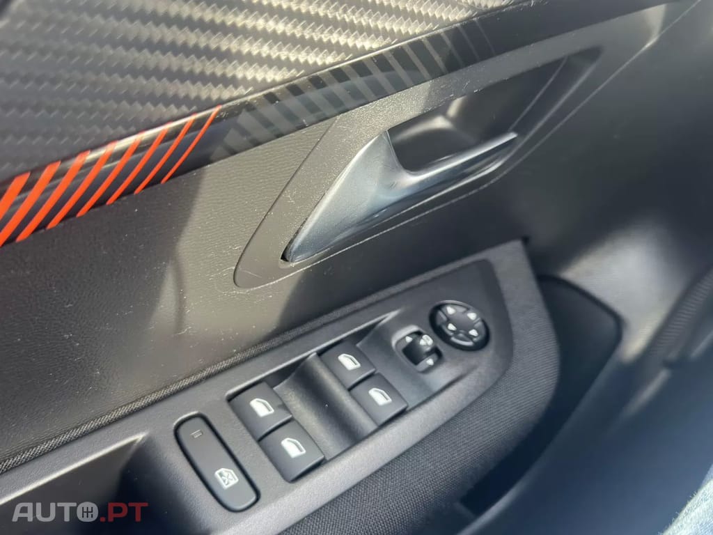 Peugeot 208 1.2 PureTech Active Pack