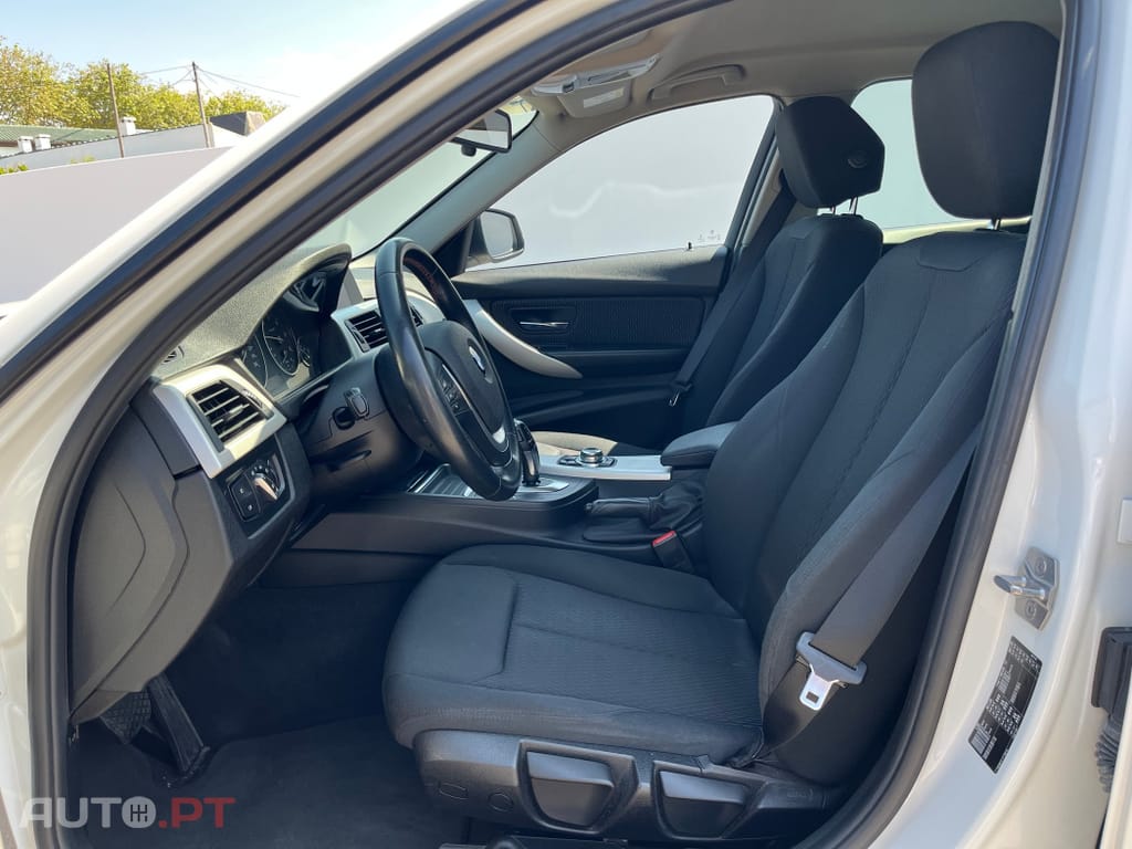 BMW 318 d Touring Aut. Sport Line