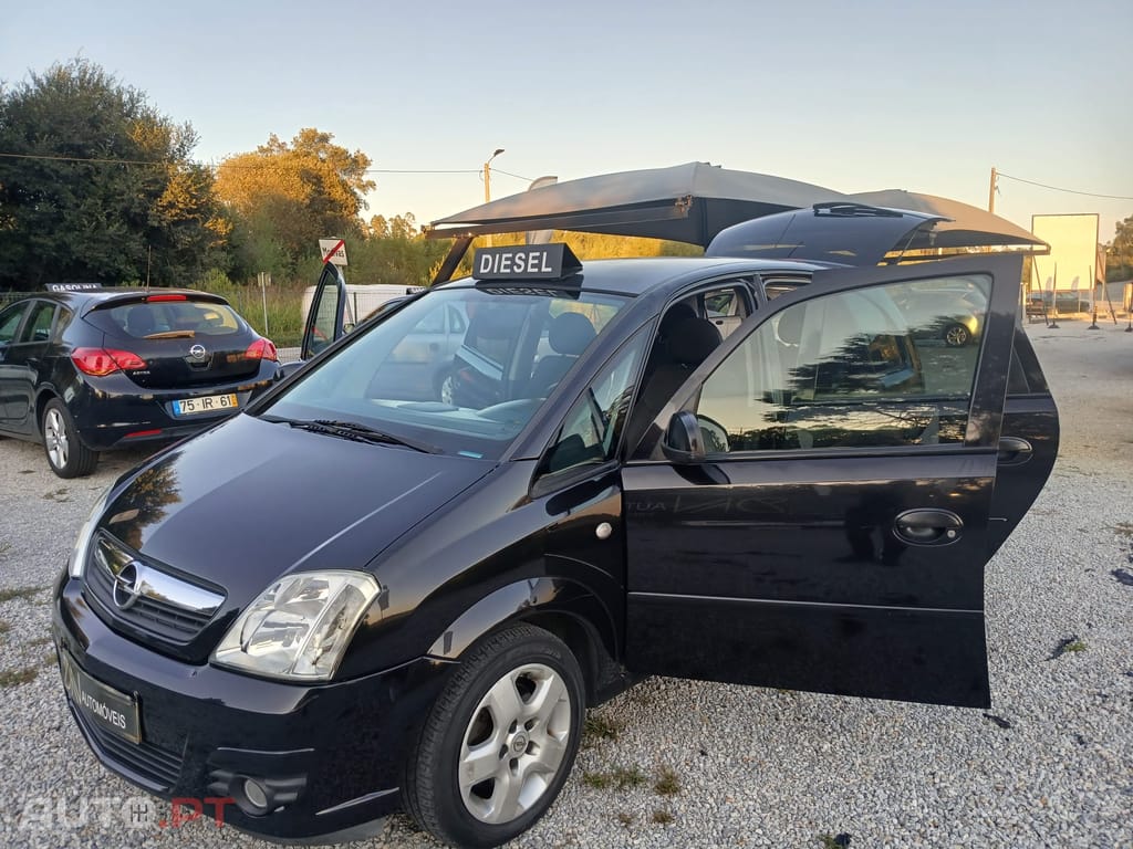 Opel Meriva 1.3 CDTI 5 Lugares