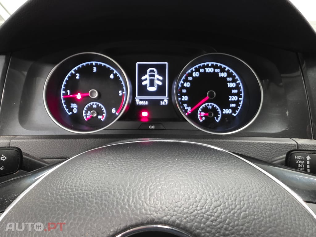 Volkswagen Golf 1.6 TDI Confortline