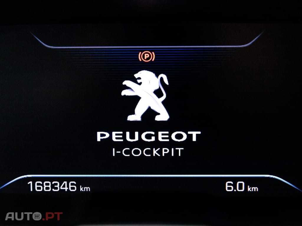 Peugeot 5008 1.5 BlueHDi Allure EAT8