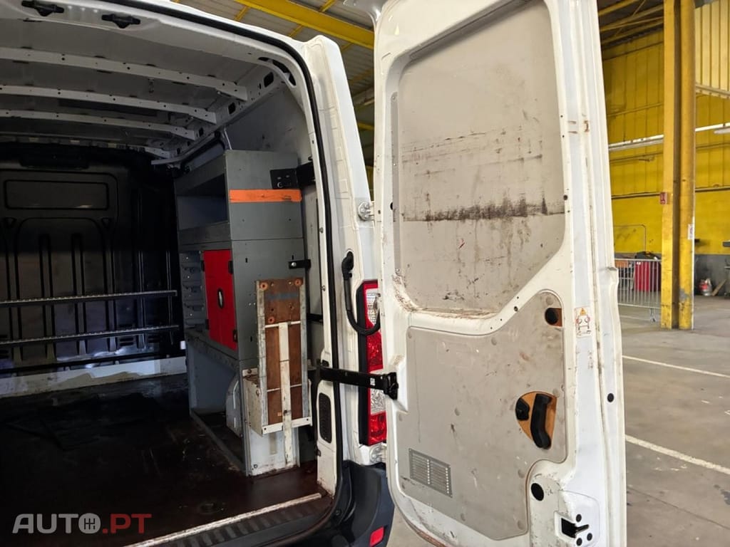 Renault Master 2.3 dCi L1H1 3.5T