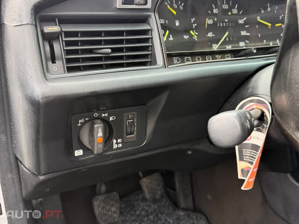 Mercedes-Benz 190 2.0