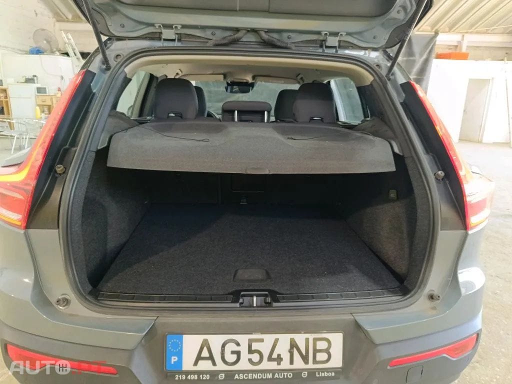 Volvo XC40 1.5 T5 PHEV R-Design Expression