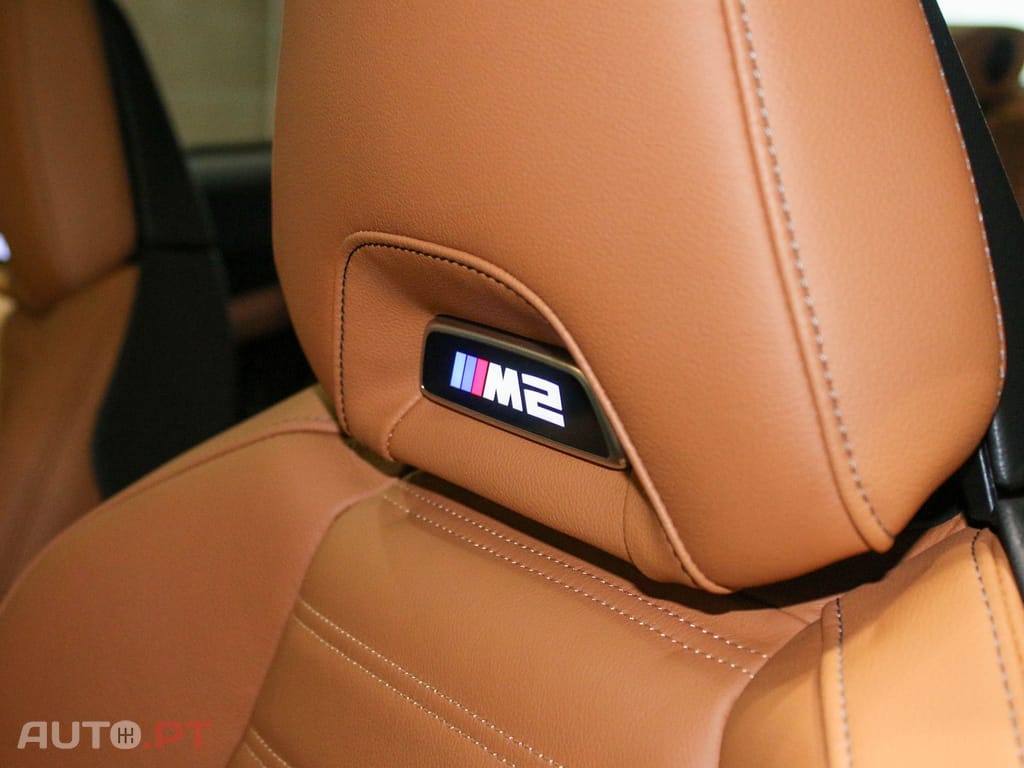 BMW M2 Standard