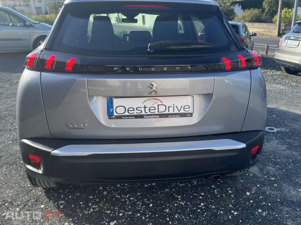 Peugeot 2008 1.2 PureTech Active Pack