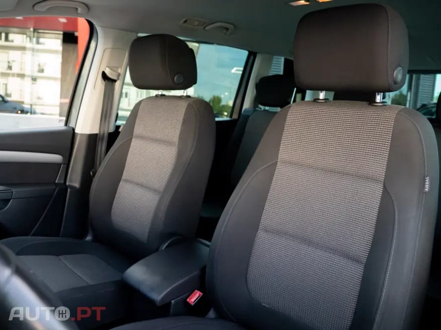 Volkswagen Sharan 2.0 TDI Confortline