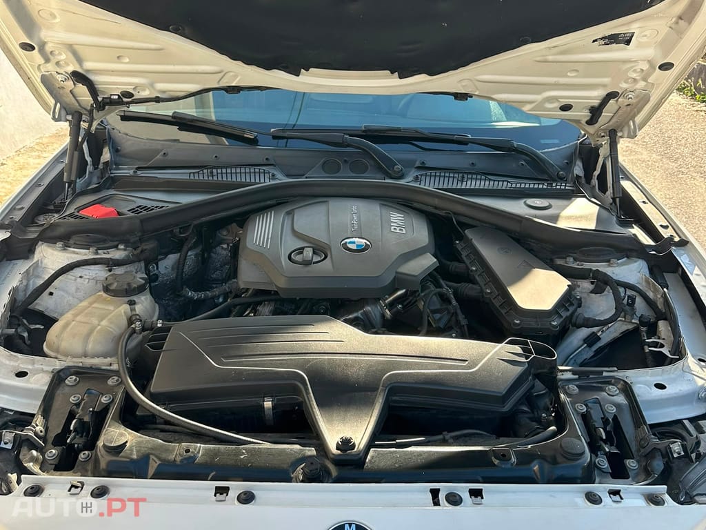 BMW 116 116d Sport Line (F20 LCI)