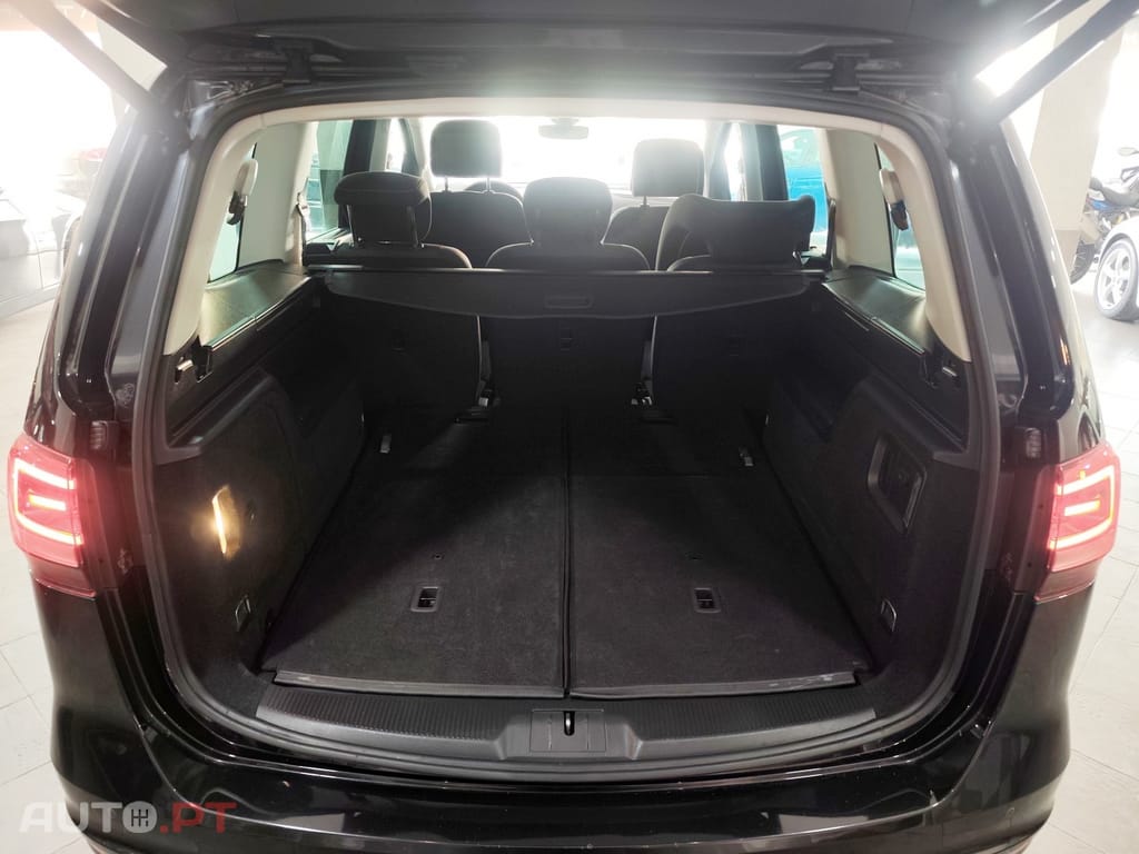 Volkswagen Sharan 2.0 TDI Blue Confortline DSG