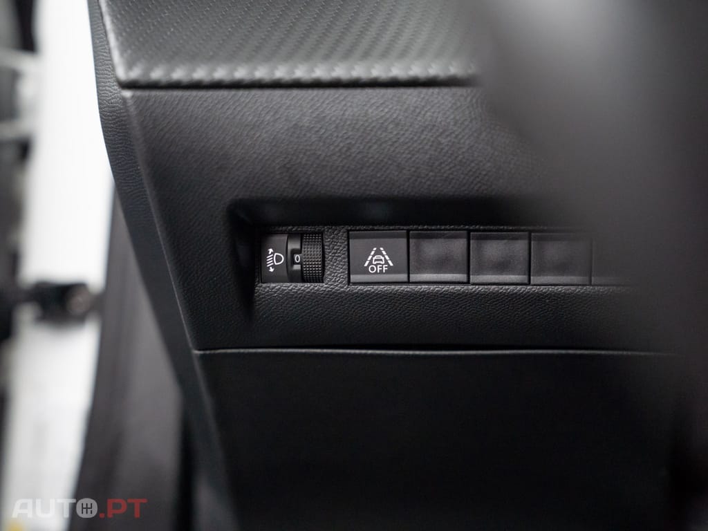 Peugeot 2008 1.5 BlueHDi Allure Pack EAT8