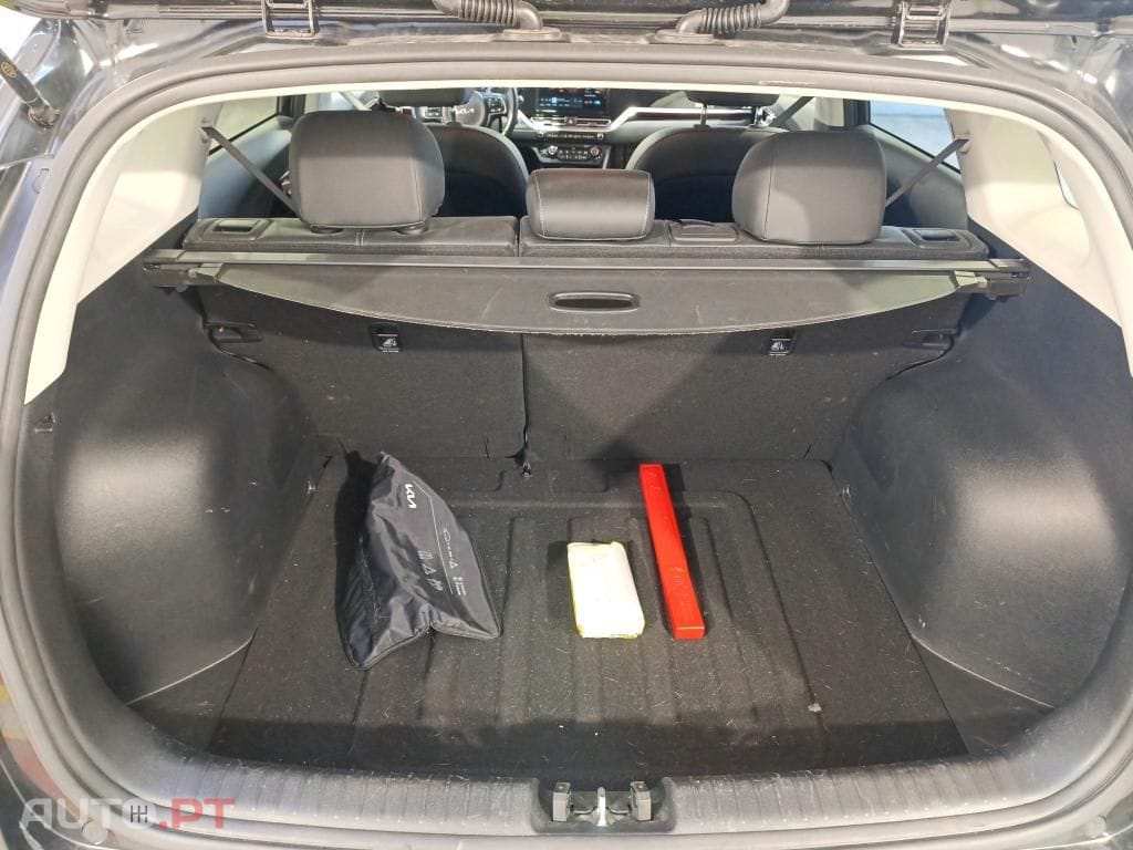 Kia Niro 1.6 GDi HEV Drive