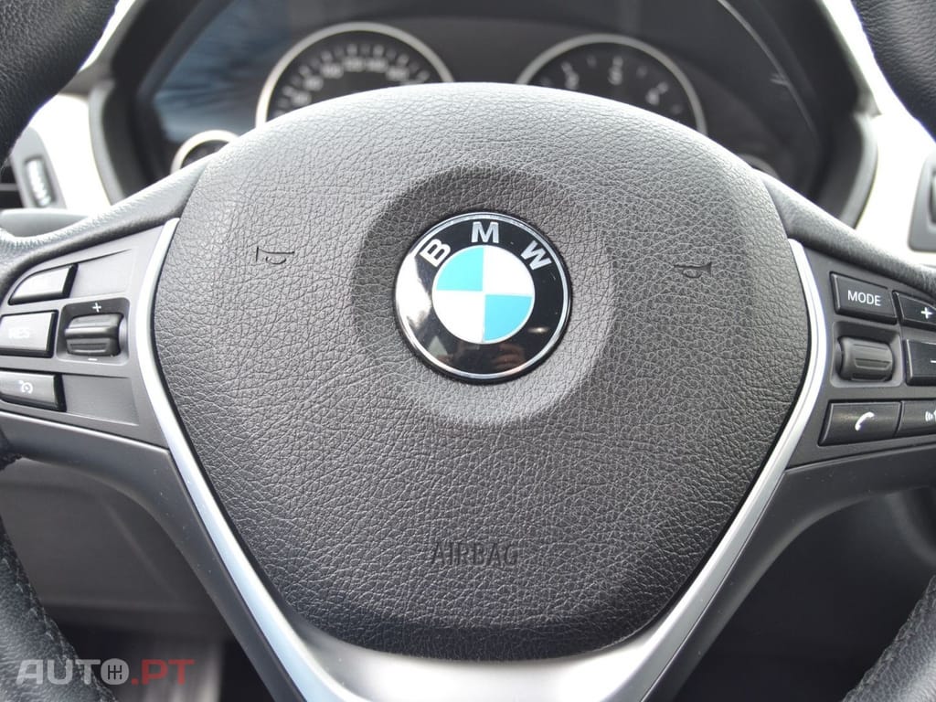 BMW 320 d Touring Auto Line Luxury