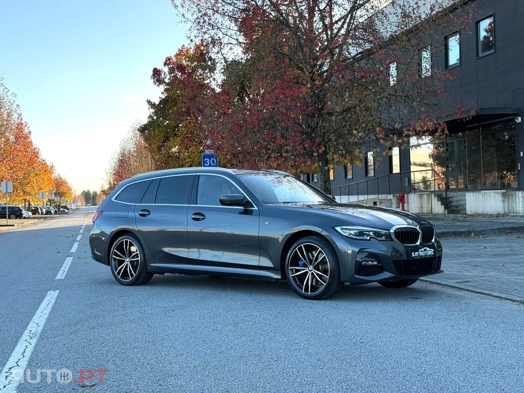 BMW 330 e Touring Pack M Auto