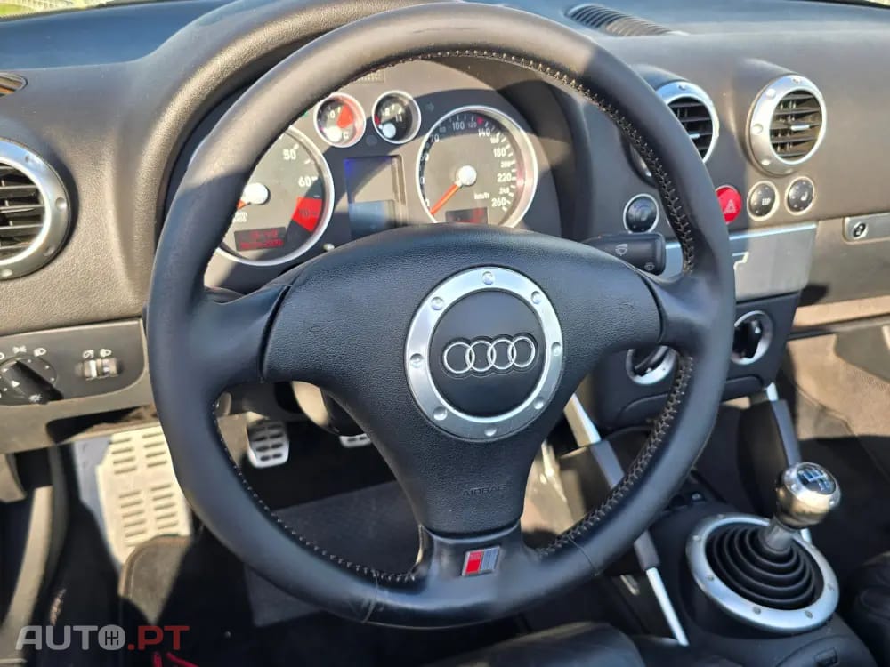 Audi TT 1.8 T S-line