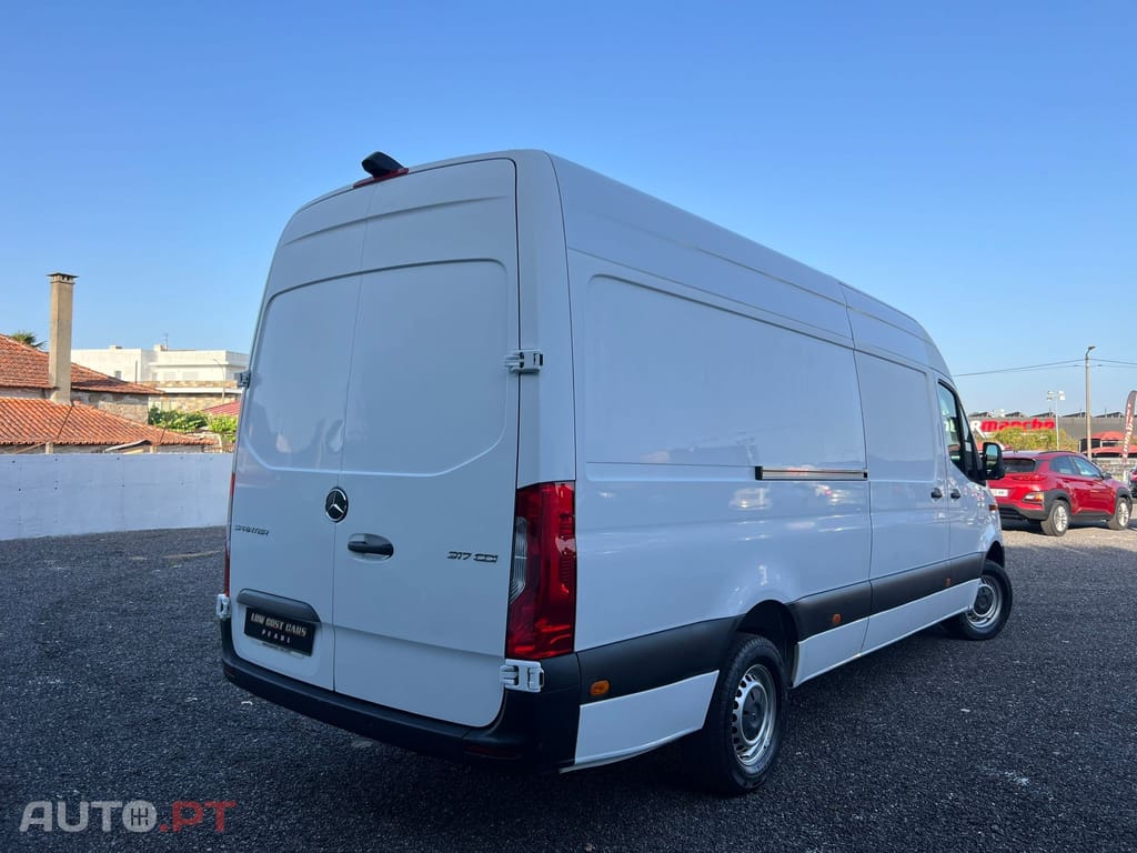 Mercedes-Benz Sprinter 317 CDI/43
