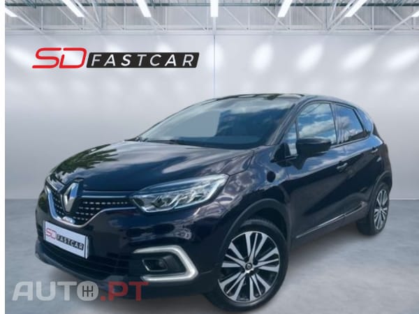 Renault Captur 1.5 dCi Energy Initial Paris