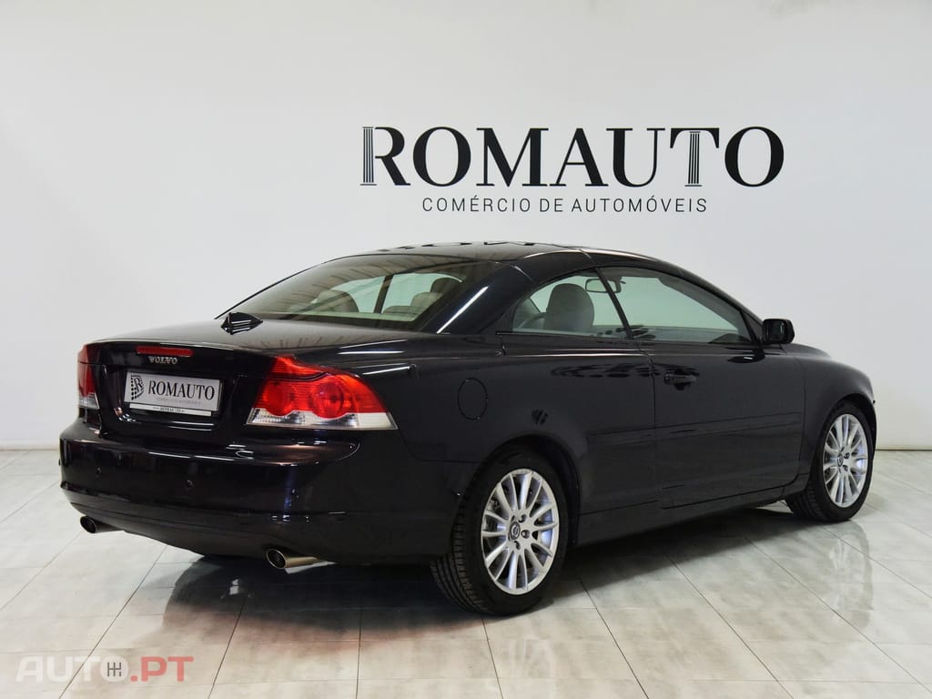 Volvo C70 2.4 D5 Momentum Geartronic