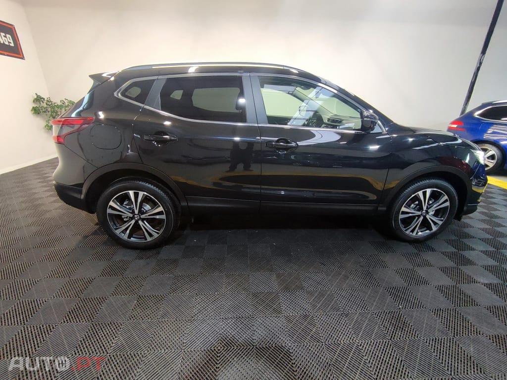 Nissan Qashqai 1.5 dCi N-Connecta Led