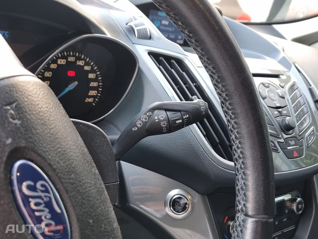 Ford C-Max 1.0 SCTi Titanium