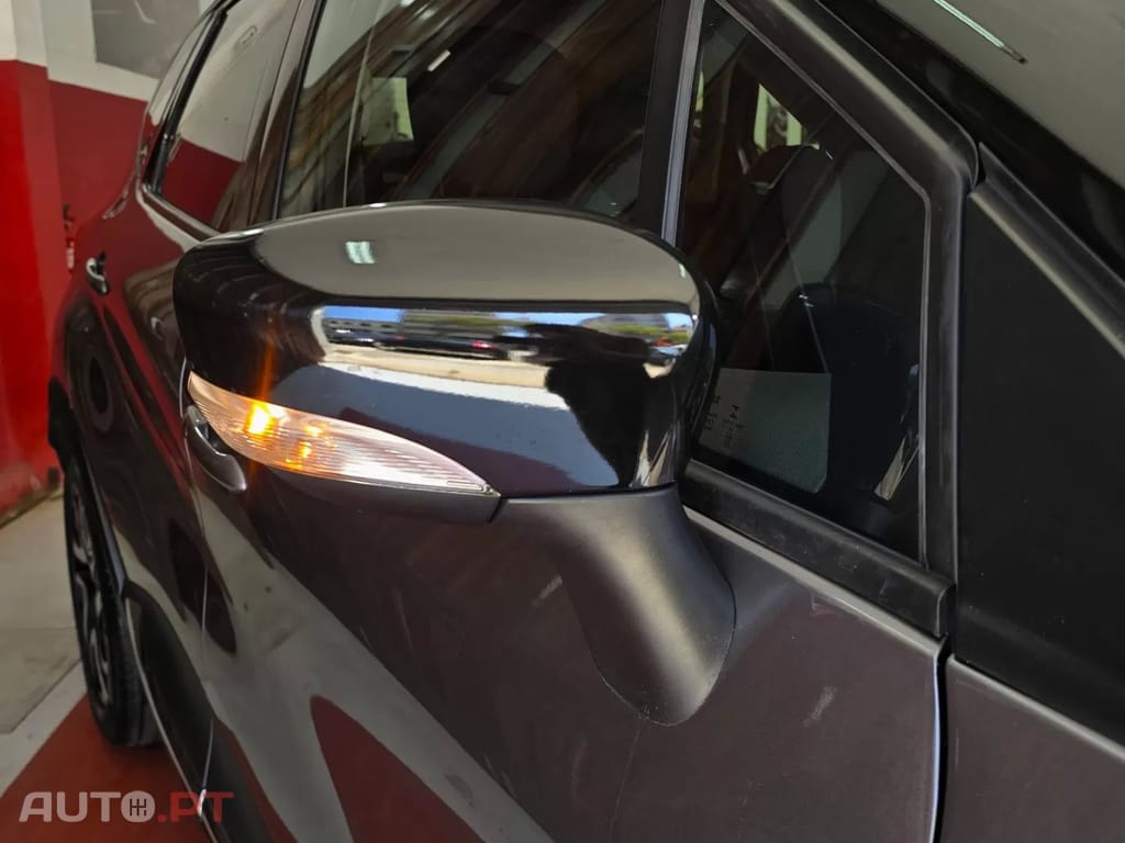 Renault Captur 0.9 TCE Sport — fotografia 4