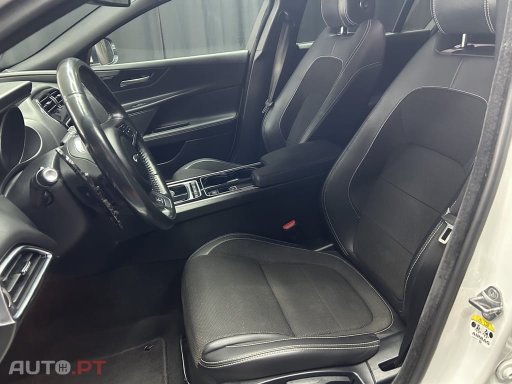 Jaguar XE 2.0 D R-Sport Aut.