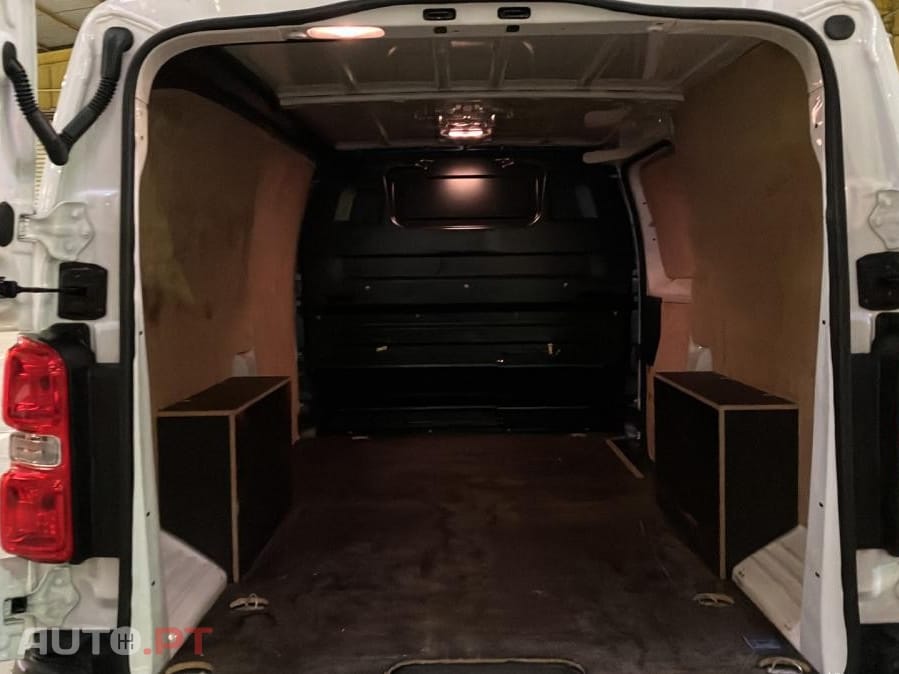 Peugeot Expert 2.0 BlueHDi Premium Long