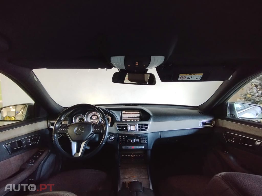 Mercedes-Benz E 300 Bluetec Hybrid Avantgarde