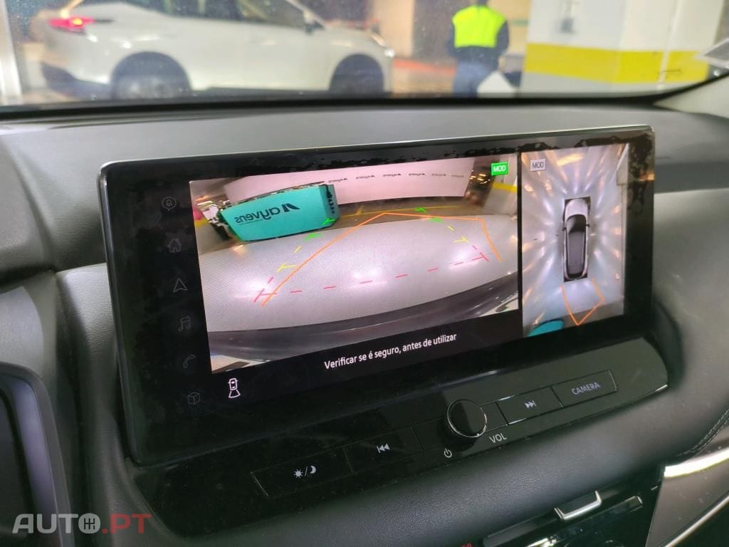 Nissan Qashqai 1.3 DIG-T N-Connecta