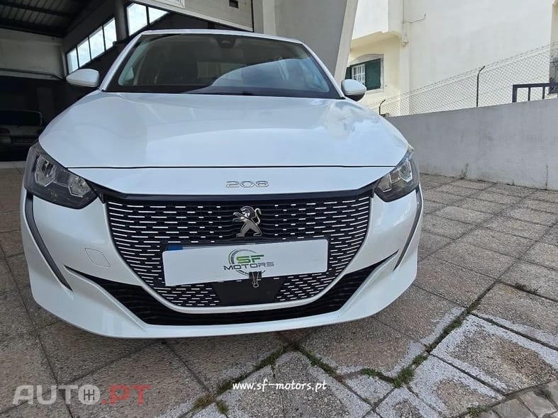 Peugeot E-208 Active