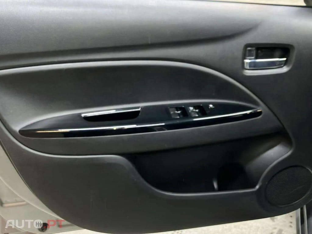 Mitsubishi Space Star 1.2 Intense