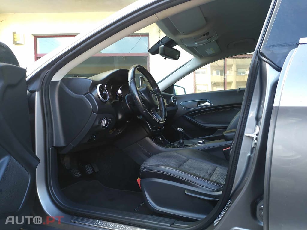 Mercedes-Benz CLA 180 CDI URBAN SPORT