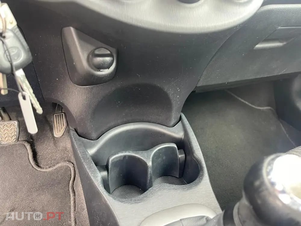 Toyota Yaris 1.0 VVT-i Comfort