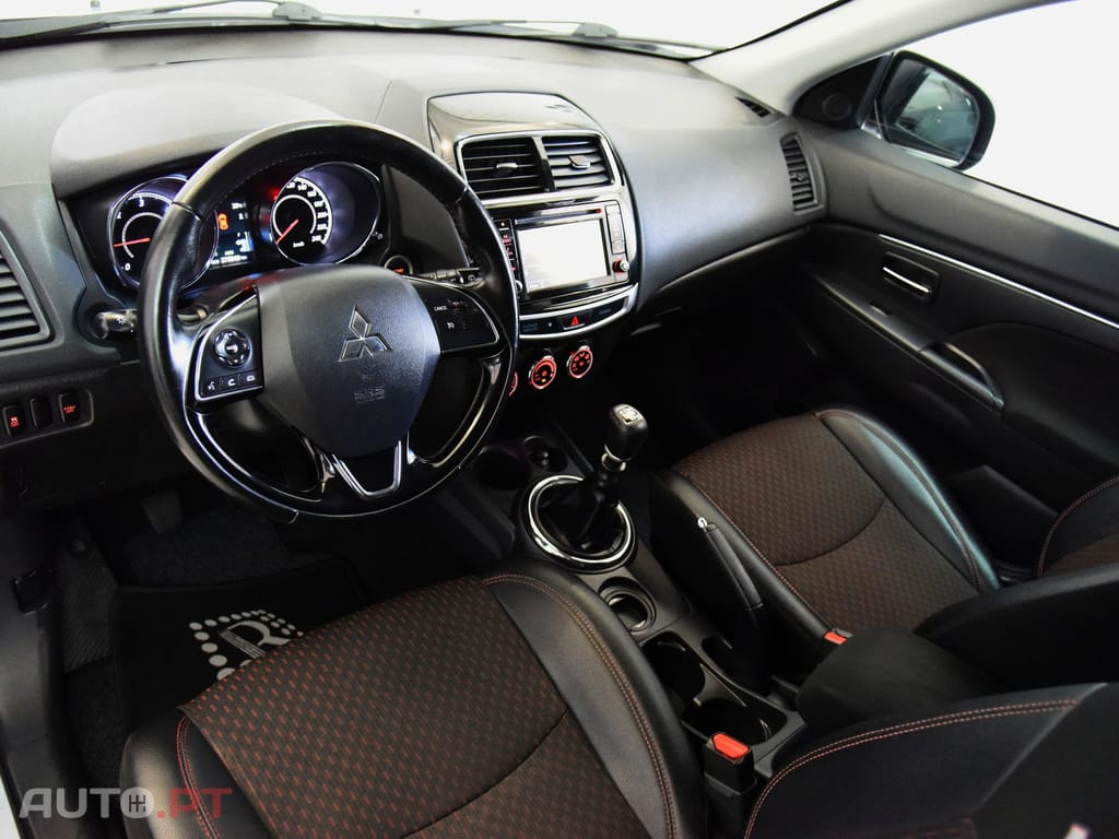 Mitsubishi ASX 1.6 DI-D Intense Black Edition