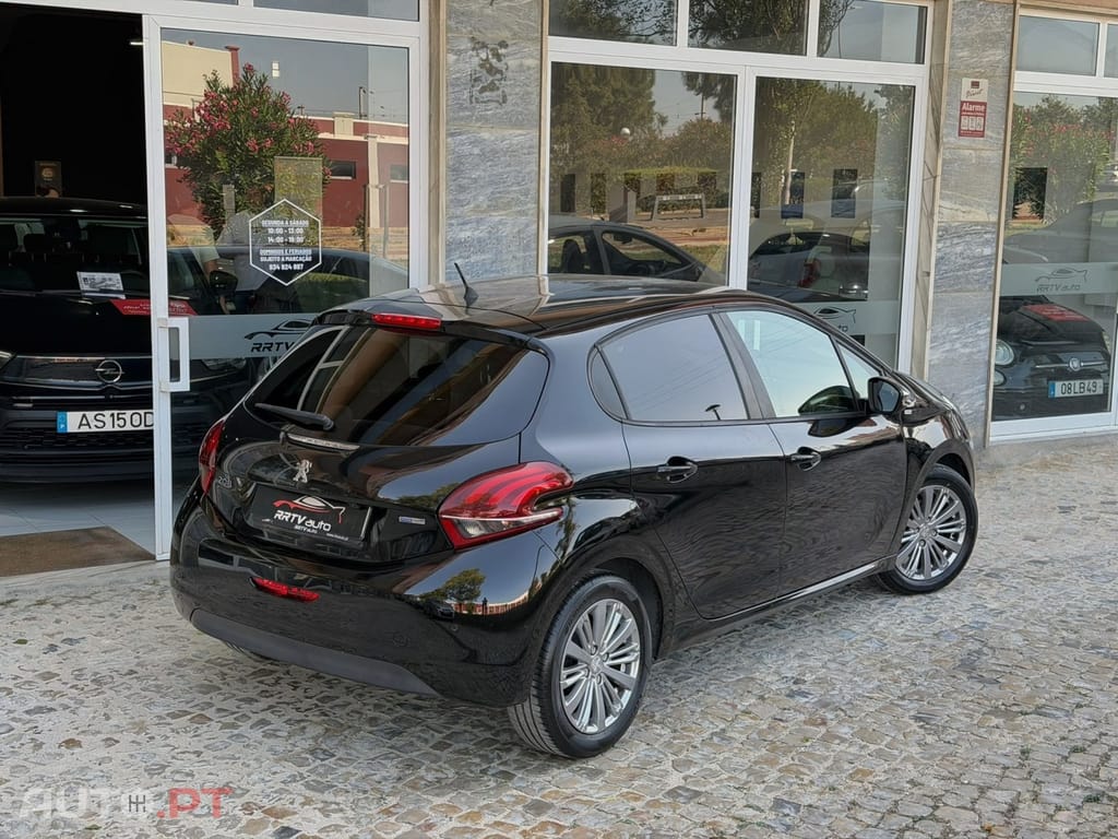 Peugeot 208 1.2 PureTech Style